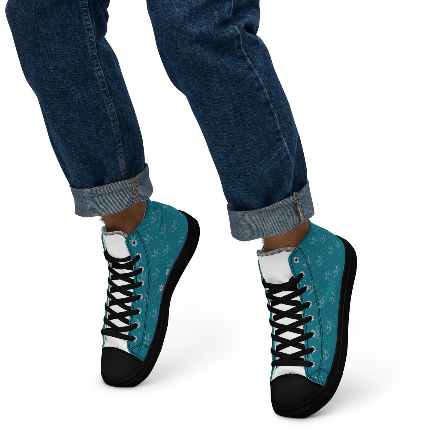 Men’s high top canvas shoes